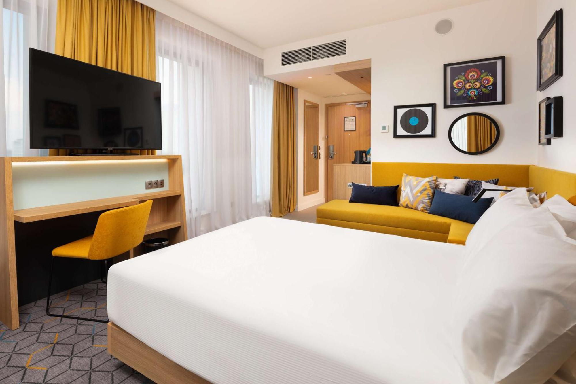 Hampton By Hilton Lodz City Center Екстер'єр фото